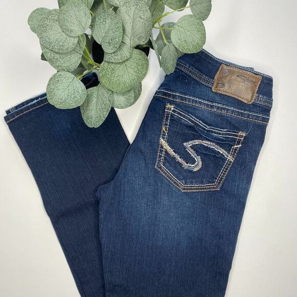 Silver Jeans | Suki Mid-Rise Baby Boot Cut Jean - Picture 1 of 4